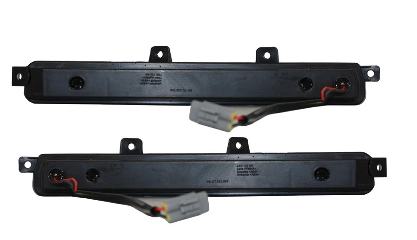 Parachoques delantero estilo B de repuesto labio inferior blanco LED DRL G63 AMG alerón G-Wagon Foto 3 de 4