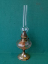 ANTICA LAMPADA A OLIO SERBATOIO IN VETRO BASE OTTONE PARALUME DRITTO. BP66