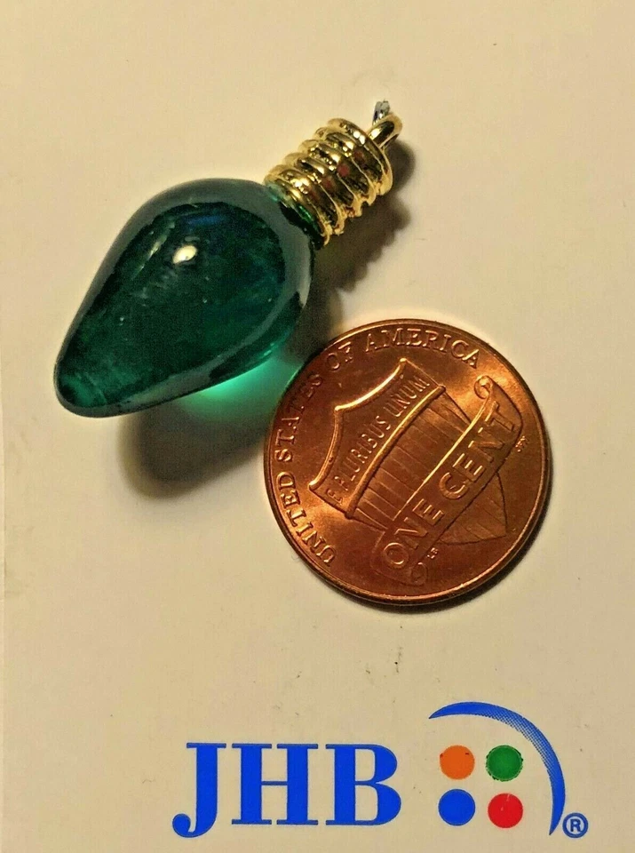 1 Green & Gold Tone Plastic Christmas Embellishment Light Bulb 1 1/8" 29mm 9906 - Image 2 of 3