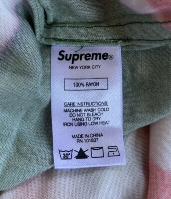 F/W 2018 Supreme Casino Rayon Shirt size small | eBay