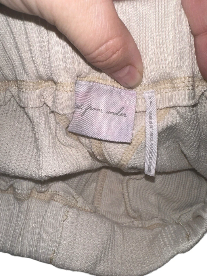 Pantalones para dormir Urban Out From Under Cloud Nine talla S crema acampanados boho Foto 4 de 4