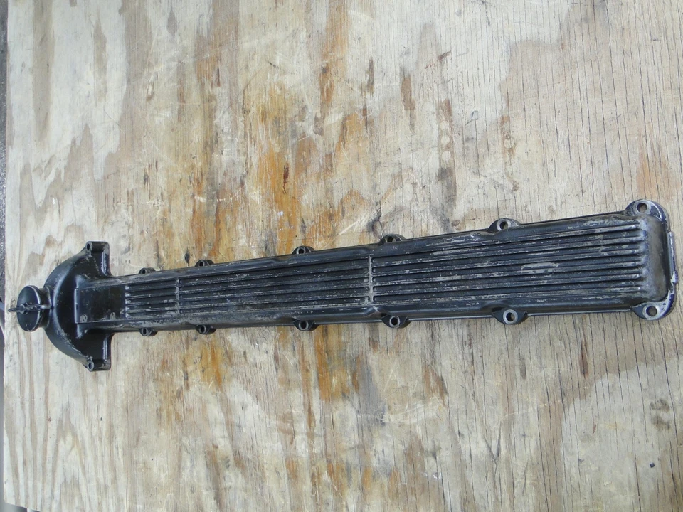 Cubierta de válvula del árbol de levas de escape Jaguar E-Type V12 LH OEM 1971-1974 GENUINO C35801 Foto 4 de 4