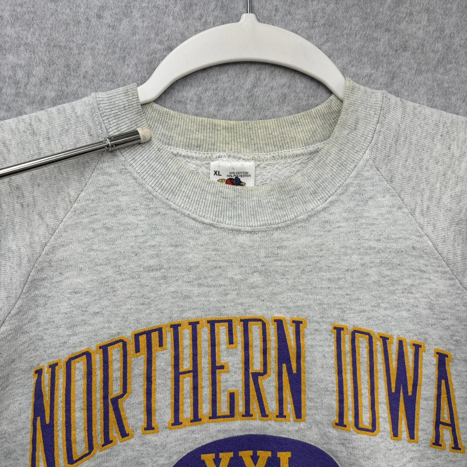 Vintage Northern Iowa Panthers Sweatshirt Mens XL Made USA Fruit of the Loom 90s - Image 4 of 4