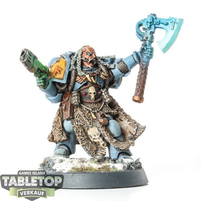 Space Wolves - Rune Priest - bemalt