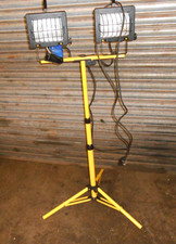Portable halogen twin work light on stand 500W 240v