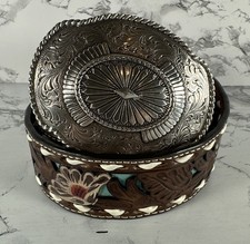 A1533102 Ariat Women's XL Floral Pierced Lacing Brown Leather Belt w/ Buckle