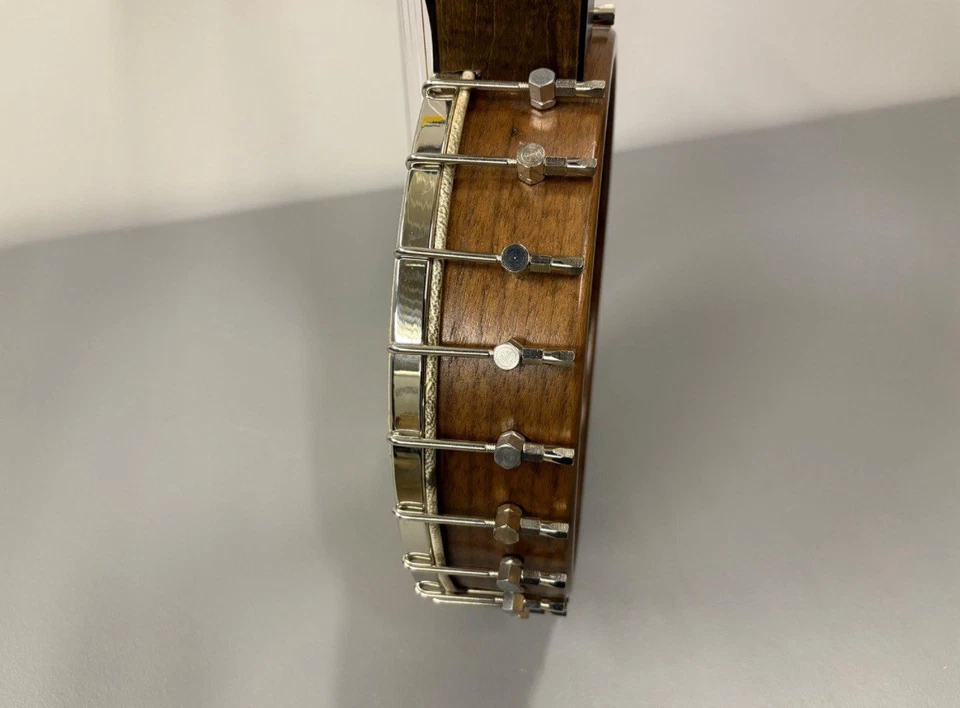 Hand Crafted Walnut Banjo, Natural Drumhead, Brand New Case Included - Image 4 of 4