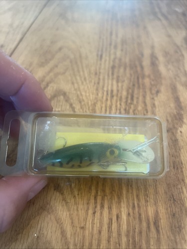 Storm Hot N Tot, H146 Deep Diver Bass, Metallic Green Tiger Pre Rapala Rare - Picture 2 of 11