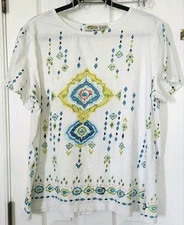 Collections Etc Womans White Short Sleeve Embellished Top Size XL 100% Cotton 