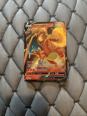 Pokémon TCG Charizard v Crown Zenith #017/172 Holo Ultra Rare Card