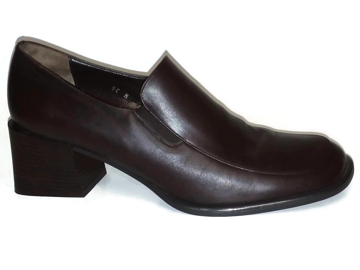 NEW Sudini Womens Leather Pull On Stretch Block Heels Shoes Size 10 N