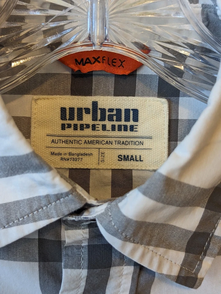 Camisa con botones a cuadros gris y blanca pequeña Urban Pipeline para niños Foto 4 de 4