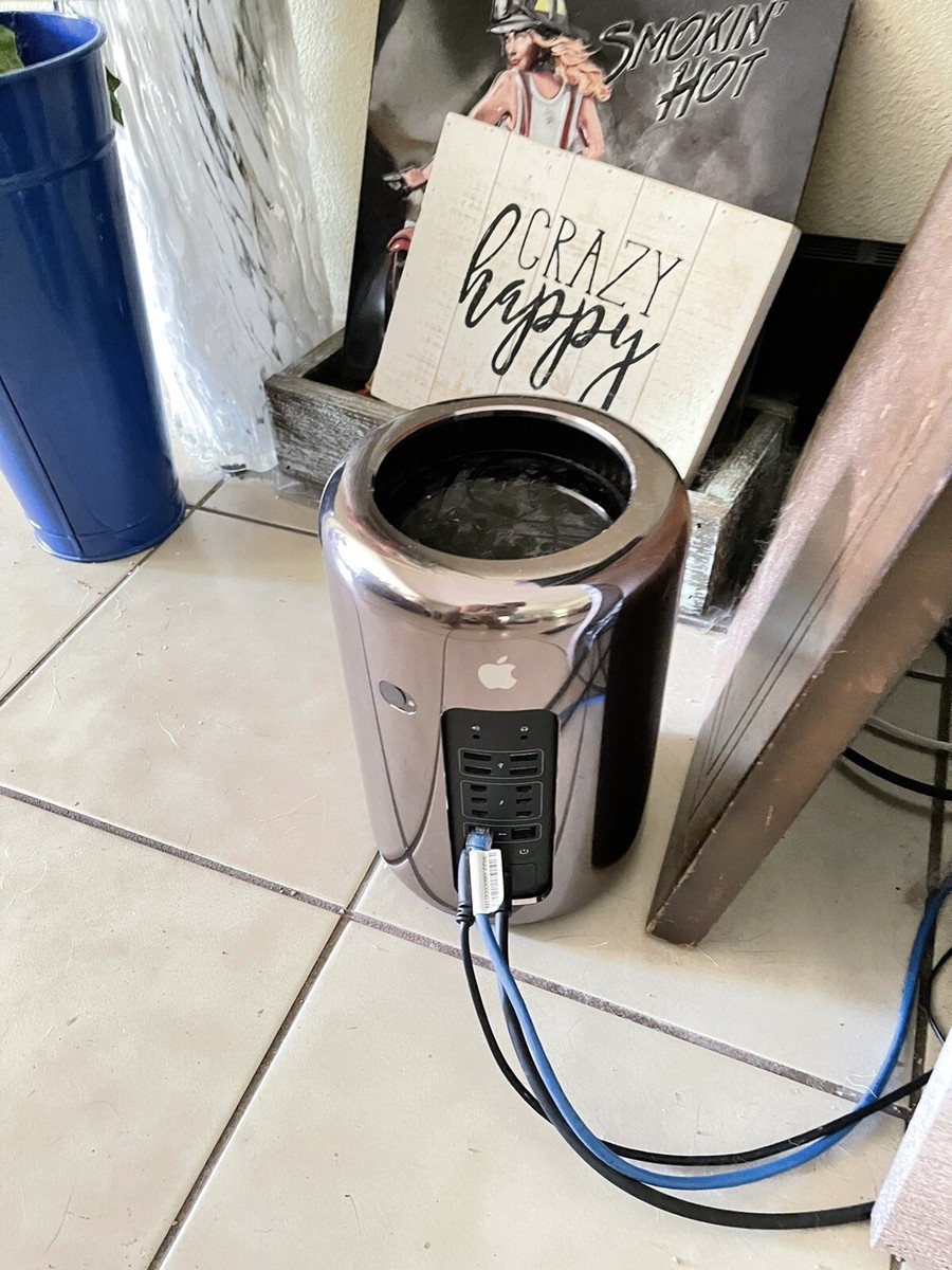 Mac Pro Late 2013 3.7 Quad Core Xeon E5 ￼has 64 Gig Ram 500
