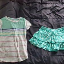 girl 10/12 skort with striped tee