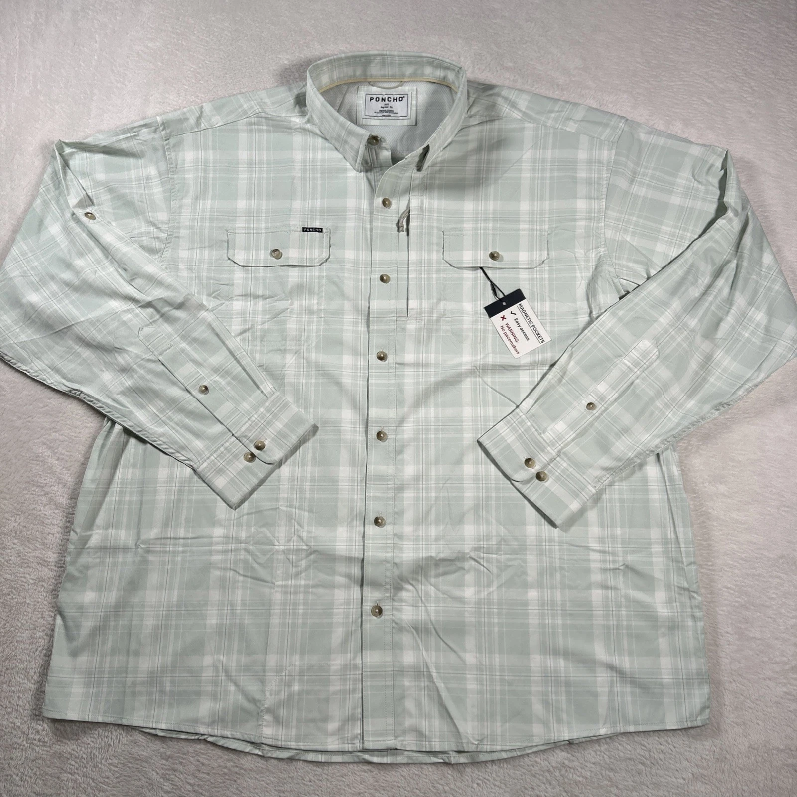 Poncho Size XXL Flannel Gray Blue Plaid Magnetic Pockets Regular Fit Long Sleeve
Opens in a new wind