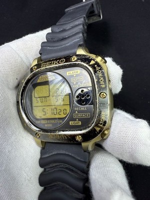 Vintage Seiko Scuba Master M725-5A00 Men's Digital Diver's Watch