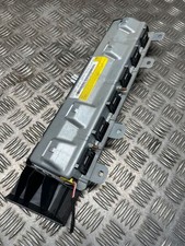 Mercedes-Benz A W176 2015 Knieairbag A1768600402 FOM107930 Mercedes-Benz A W176 2015 Knieairbag A1768600402 FOM107930