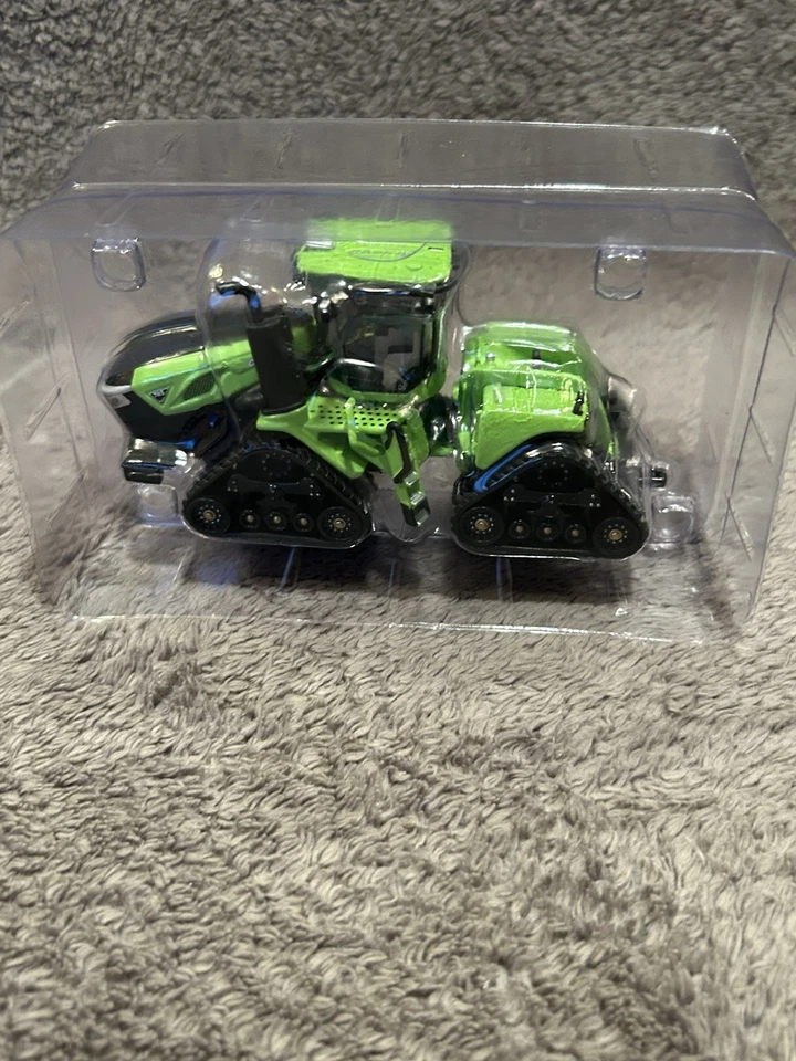 1/64 Case IH Steiger 785 Quadtrac Tractor 2025 Farm Show Die-Cast Ertl - Image 4 of 4