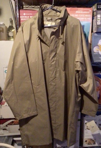 London Fog Rain Coat - Size XL - Brand New With Tags