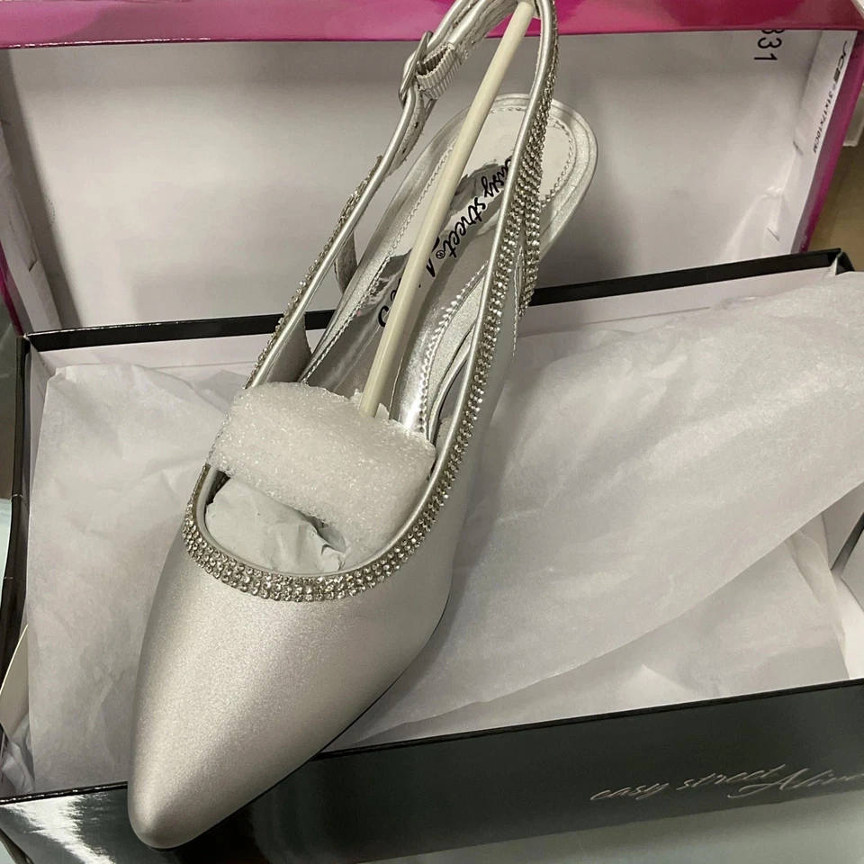 Easy Street Glisten Argento Satinato Apertura Sul Retro Pompe Taglie 6.5 W - - Immagine 2 di 4