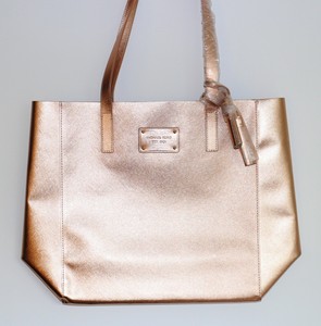 michael kors gold tote bag