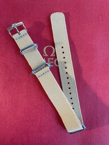 Omega Speedmaster 1957 60th TRILOGY 
