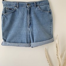 Vintage Chic Jean Shorts Size 14 High Waisted Mom 80s 90s