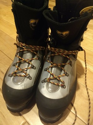 used la sportiva mountaineering boots