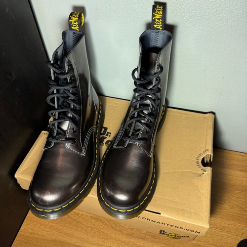 Dr. Martens Doc Martens 1460 Pascal Metallic Pewter Leather Boots Womens SZ 7 - Picture 5 of 9