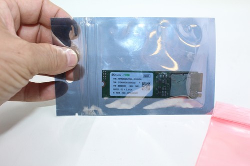 SK Hynix 256GB NVMe M.2 2280 SSD HFM256GDJTNG-8310A | Ultra-Fast Storage Upgrade - Picture 2 of 2