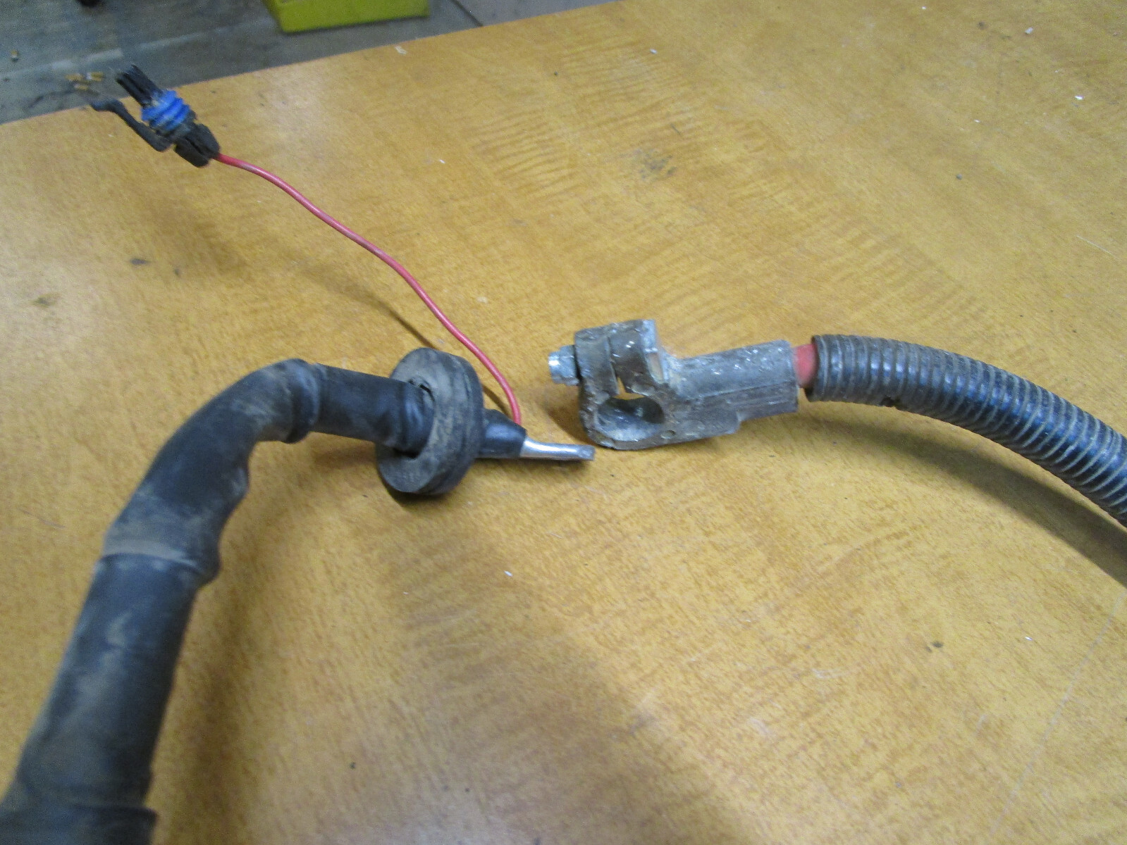 Ferrari 348 - Positive Battery Cable From Battery To Terminal Box-  P/N 151337