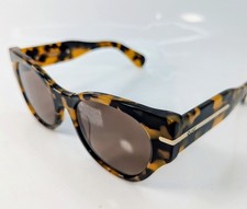 QUAY Chit Chat Sunglasses Polarized Women's Tortoise Gold w/Soft Case Classic
