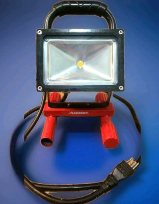 #ad Husky 800 Lumen LED Portable Work light $19.00