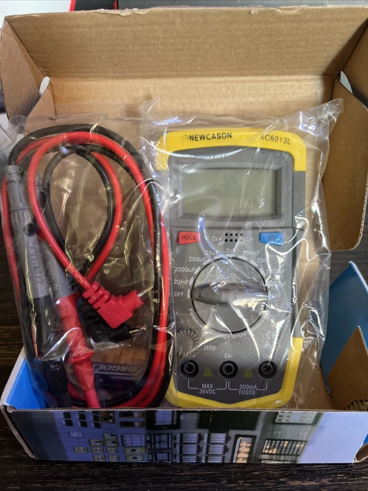 Probador medidor condensador de capacitancia digital portátil portátil XC6013L Foto 2 de 4