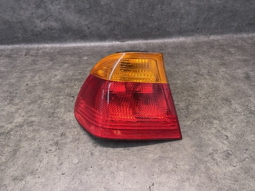 BMW E46 Limousine Rücklicht Rückleuchte links außen #31972