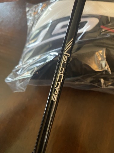 Titleist GT2 Driver - MINT - Ventus VELOCORE Black TR + Blue Shafts (2 shafts!) - Picture 9 of 15