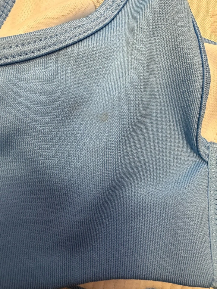 Движущийся комфортный спортивный бюстгальтер размер 32B стиль Fiona 350003 без проводов с пятнами - Изображение 4 из 4