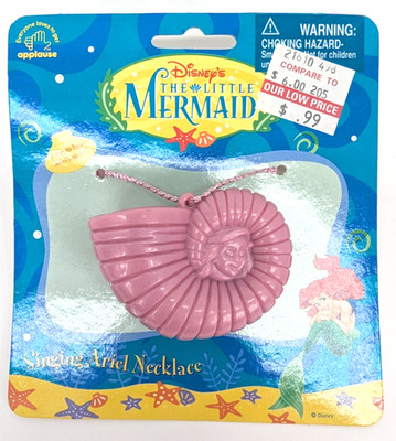 NEW OLD STOCK Disney Little Mermaid Singing Pink Seashell Necklace Applause