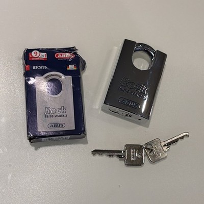 ABUS 52463 83/55mm steingehärteter Stahl Vorhängeschloss geschlossener Bügel ABU8355CS MwSt.inc