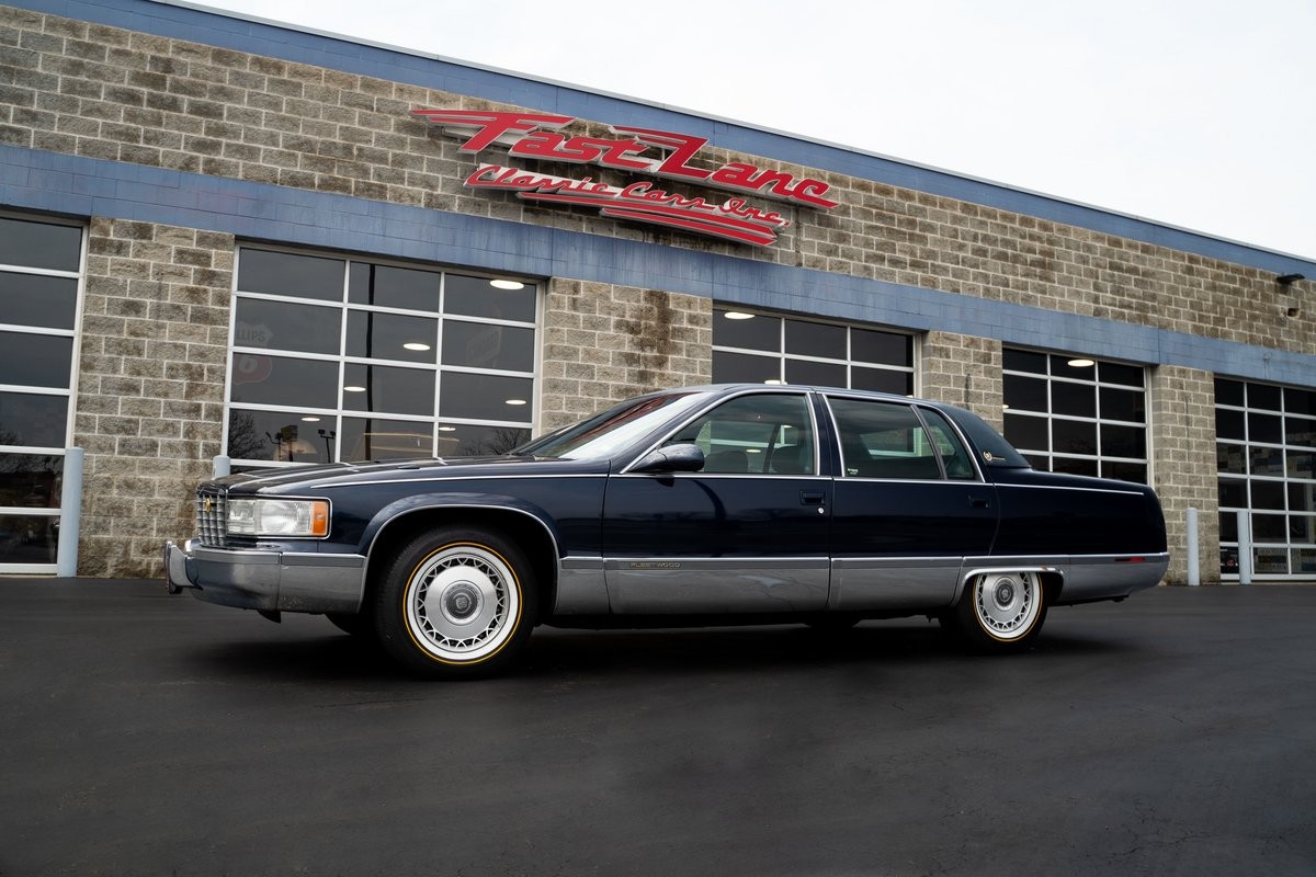 1996 Cadillac Fleetwood for sale in Saint Charles Missouri