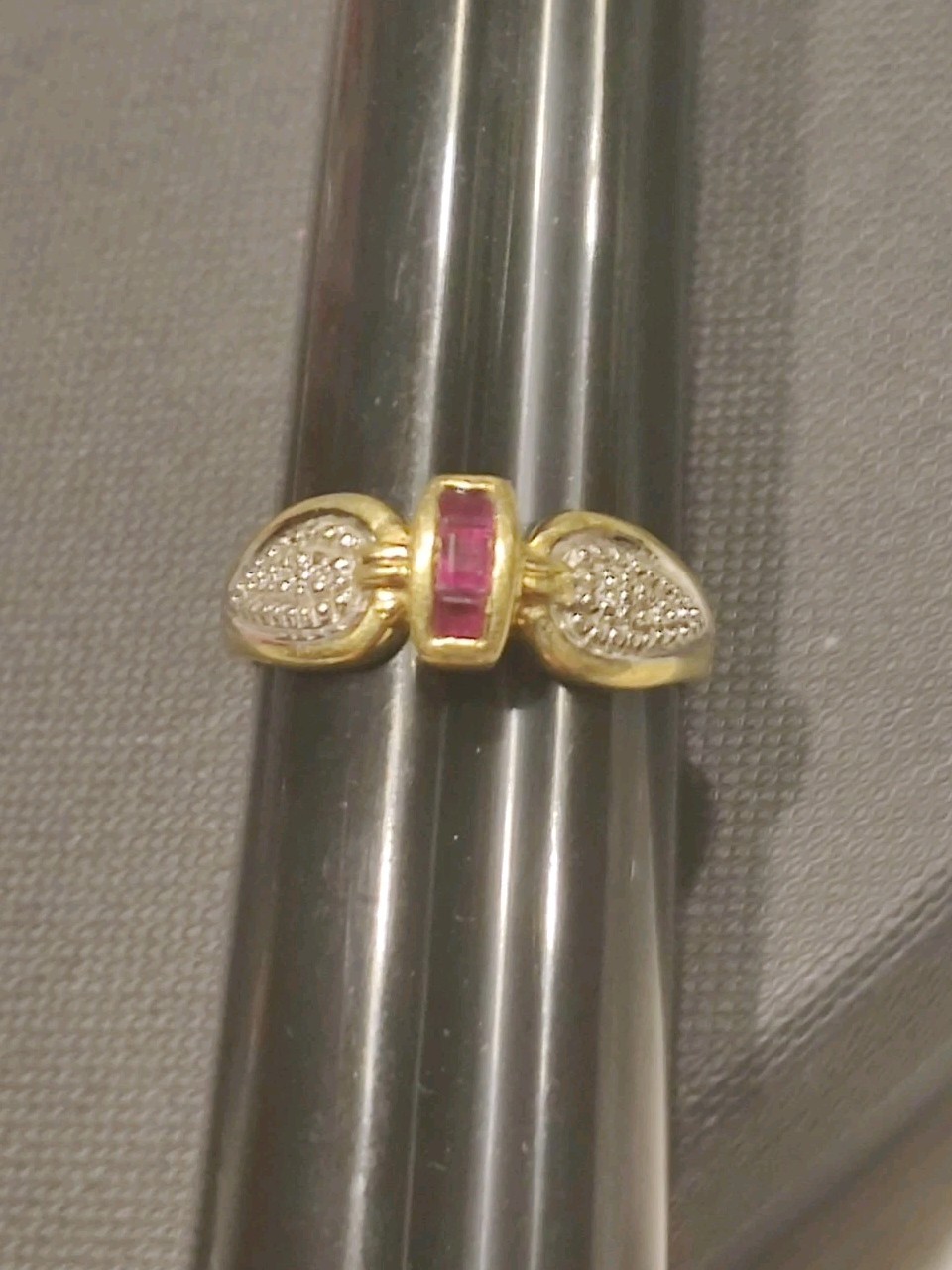 Solid 18K Yellow Gold Ruby And Diamond Ring Size … - image 5