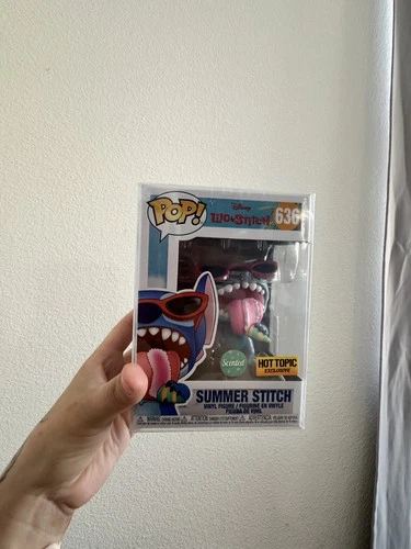 Funko Pop! Vinyl: Disney - Summer Stitch - Hot Topic (Exclusive) #636