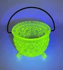 Fenton Daisy & Button Uranium Vaseline Glass Cauldron w/ Handle, Glows 2.5"