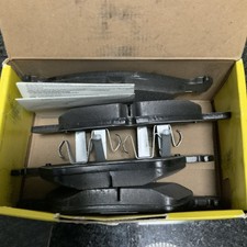 TEXTAR Bremsbel&auml;ge VORNE MERCEDES-BENZ E-KLASSE W211 S211 ML W164 GL G + R W251