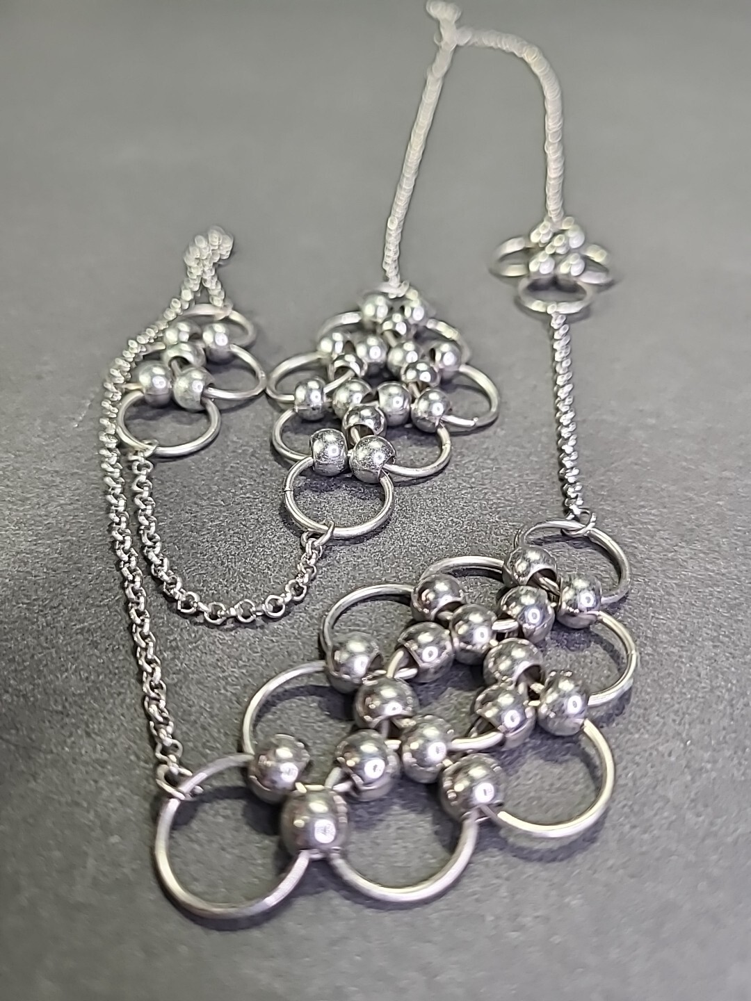 Interlocking Circles Silver Tone Multiple Flowers… - image 10