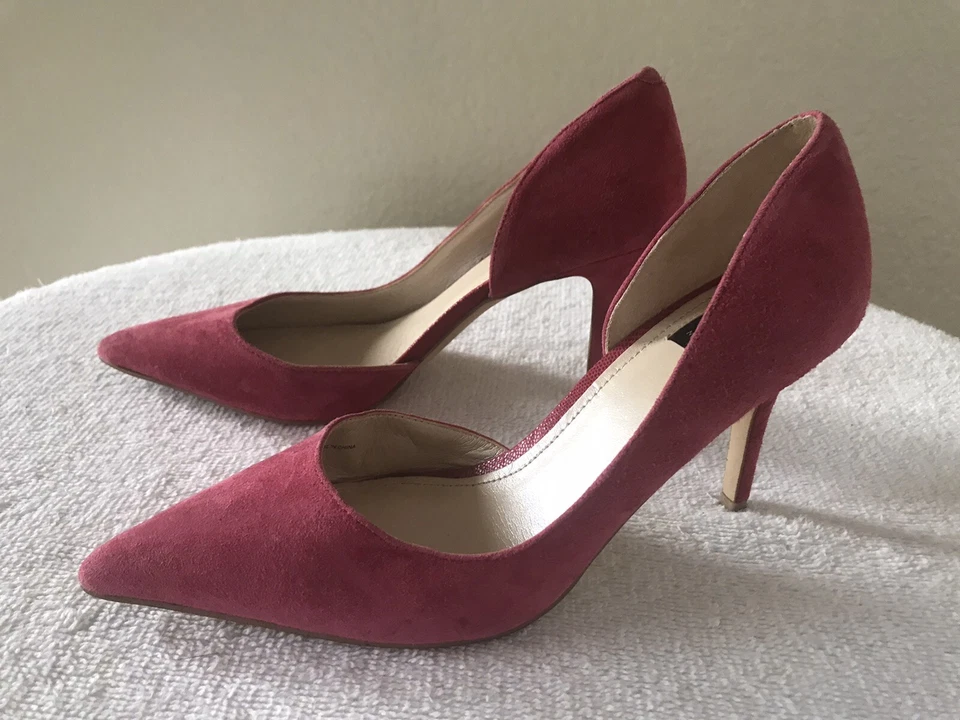 WHBM Mujer Talla 6.5M Rosa Gamuza Estilo D’orsay Punta Tacón 3” Foto 2 de 4