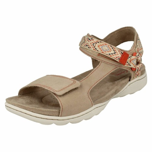 Sandalias informales de cuero gamuza 'Amanda Step' para damas Clarks - Imagen 2 de 31