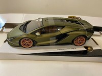 Lamborghini Sian Fkp 37, Olive Matt, Modellauto, Modell Bburago 1:18