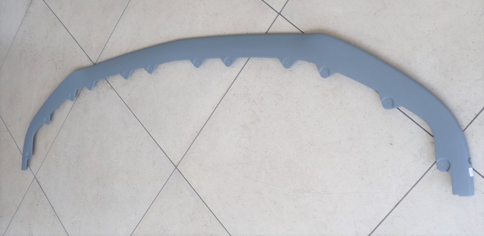 2020-2022 Bentley Continental GT front Bumper Spoiler Lip Trim 3SD071609A OEM