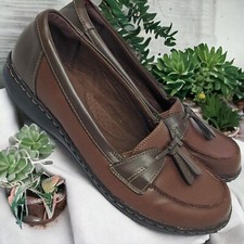 Women's Neutral Career Business Casual Shoes, Oxfords, Clarks Leather Loafers